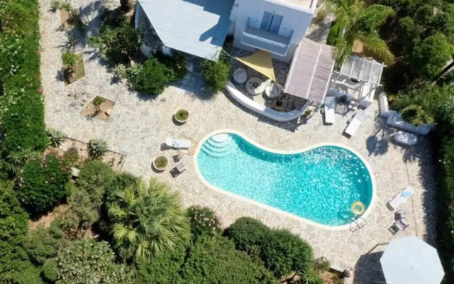 Riviera paradise villa with private pool
