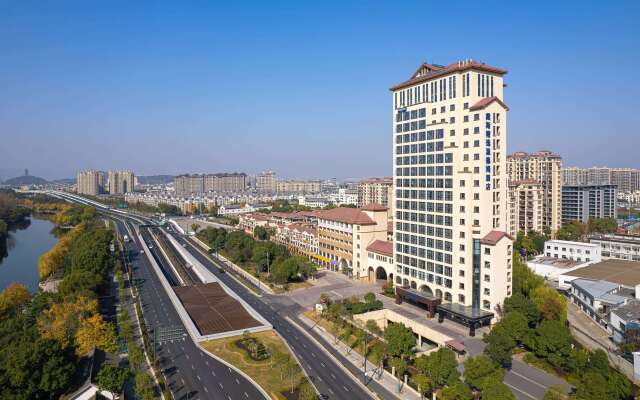 Days Inn by Wyndham Shaoxing Yuecheng