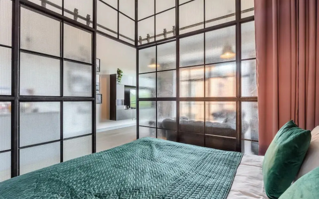 Lumina stylish and spacious studio