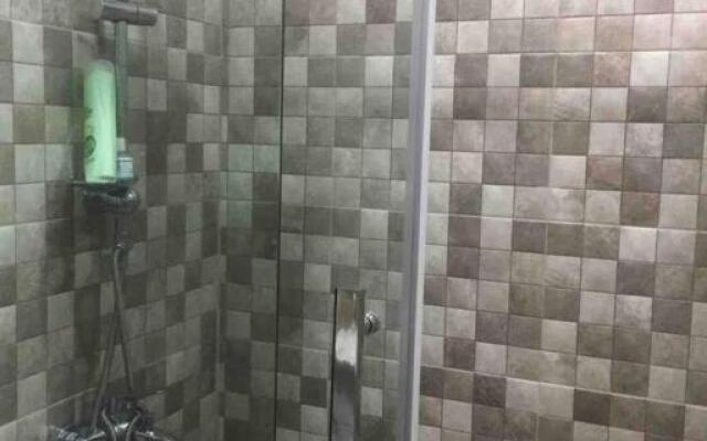 Прекрасная квартира 18 этаж с бесплатной парковкой