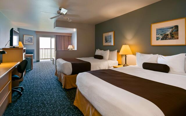 Lighthouse Suites Inn