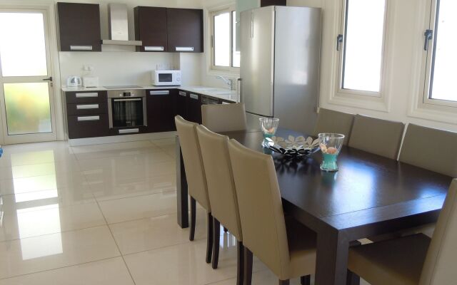 Athena Beach Villa