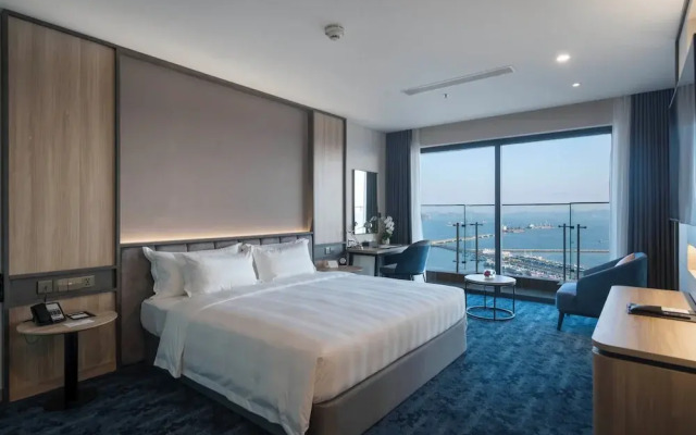 Wyndham Garden Legend Halong