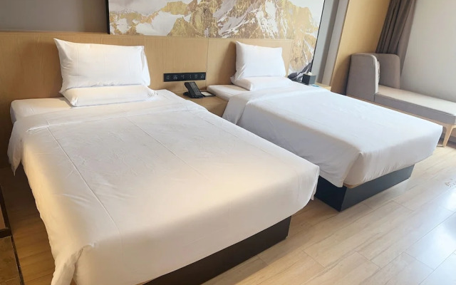 Tuke Hotel (Shanghai Hongqiao Hub Yan'an West Road Branch)