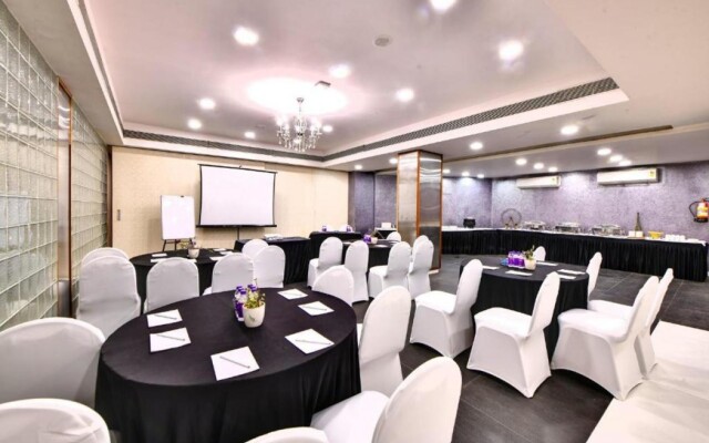 The Fern Residency, Subhash Bridge, Ahmedabad