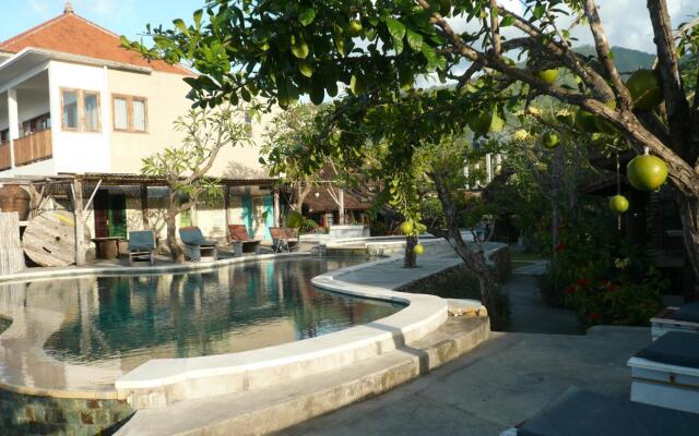 Classic Beach Villas
