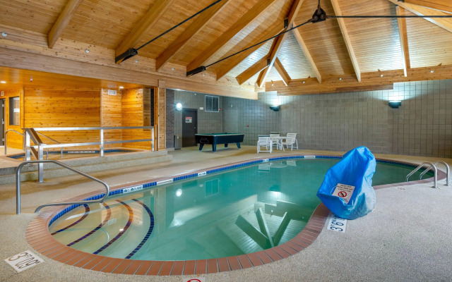 Quality Inn St. Cloud West