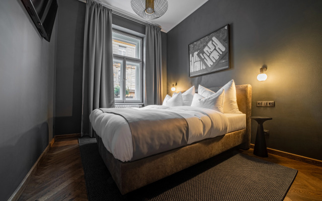 The Viaduct Suites & More