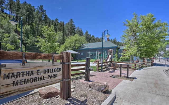 Sleek Deadwood Getaway < 1 Mi to Downtown!