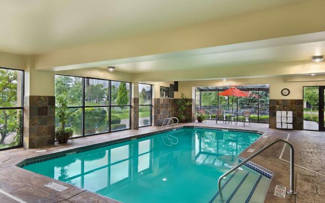 Oxford Suites Downtown Spokane