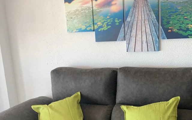 Primera línea en Cullera con piscina. Inmejorables vistas