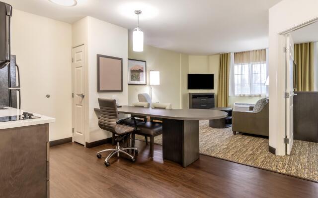 Candlewood Suites Portland Airport by IHG