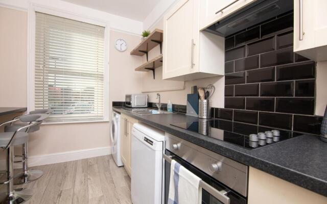 Salt Lane Apartments