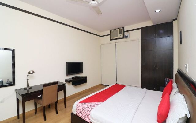 OYO 24624 Kaycee Residency