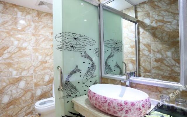 Yuting Hotel (Changsha IFS International Financial Center Wuyi Square Subway Station)