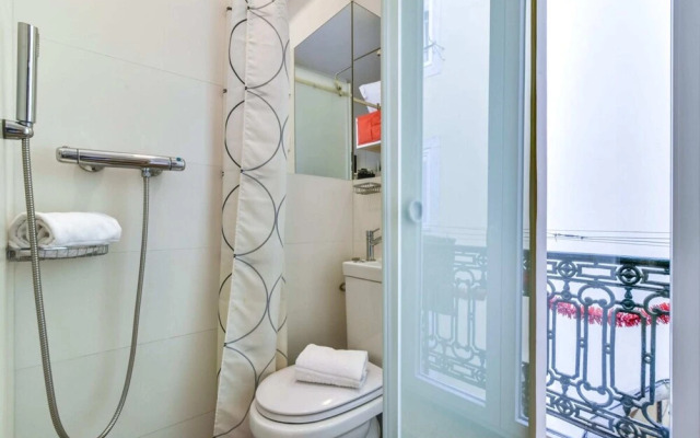 Comfortable Studio in Trendy Bica Neighbourhood