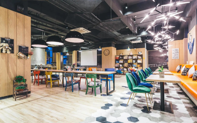 Atour Light Hotel Future Sci-Tech City Hangzhou