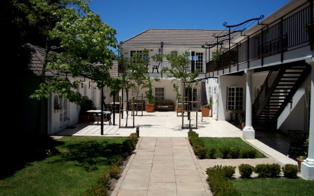 White Lodge Constantia Guest House