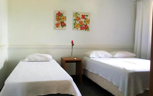 Casa frente praia na av beira mar com piscina