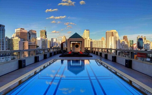 Radisson  Chateau de Bangkok