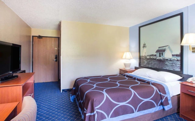 Super 8 Massena NY