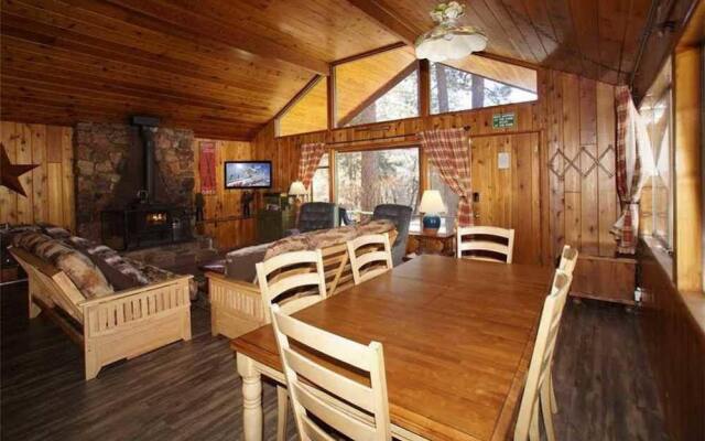 Bear Snugglin' By Big Bear Cool Cabins
