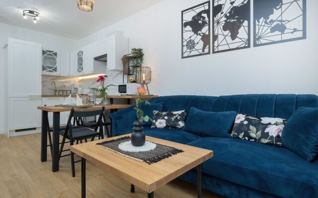 Apartment With Terrace Gąski by Renters