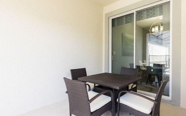 ChampionsGate 4BR 3BA Townhome