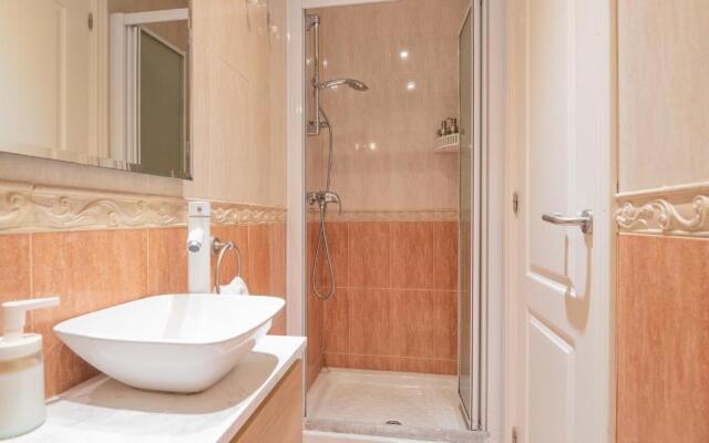 Home in Seville V33-B