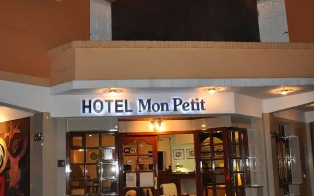 Petit Hotel Termas