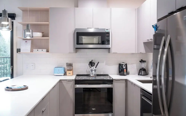 Alpine Retreat by Revelstoke Vacations