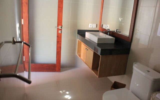 Taman Kesari Villas