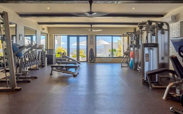 Oceanfront 3bd Penthouse Residence