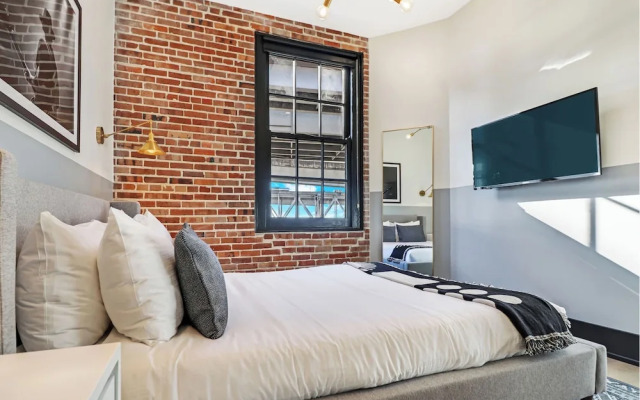 Roami at The Brassline