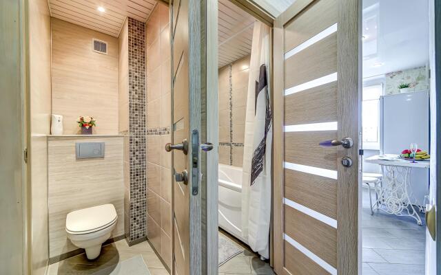 Vesta on Shostakovich, 5k1