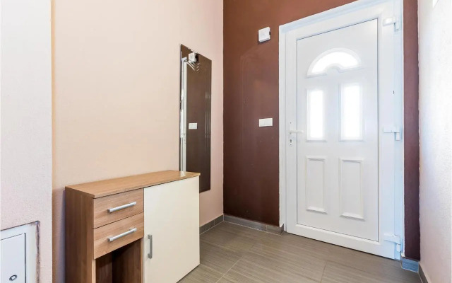Holiday home Tribunj 430