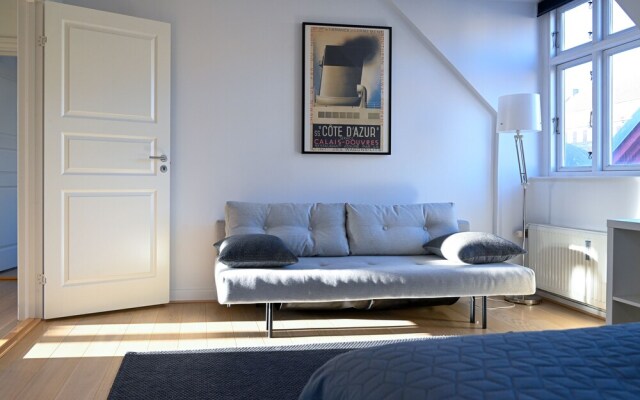 Super Cozy 3 Bedroom Duplex Apartment In Frederiksberg Close To Copenhagen Zoo