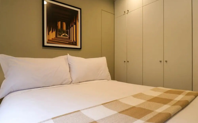 w Monochromatic 2BR w Terrace in Miraflores