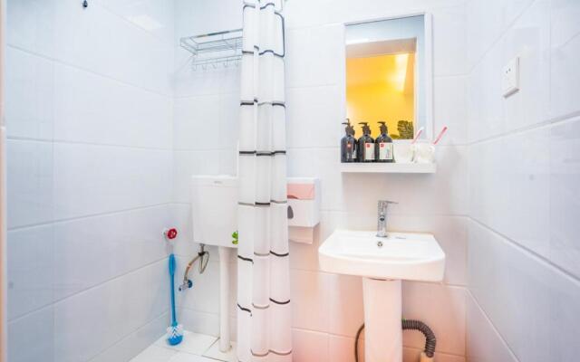 Zhengzhou Erqi·Zhengzhou Railway Station· Locals Apartment 00159950