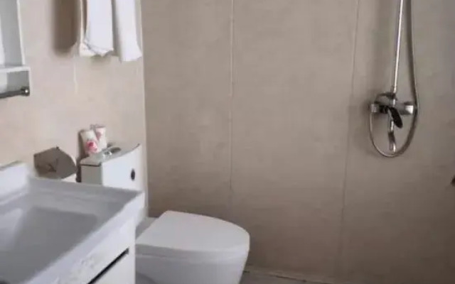 Fuji Hotel (Urumqi Medical College Branch)