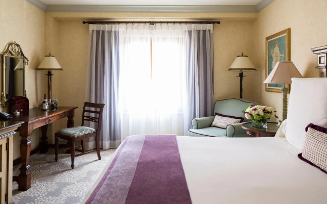 Delamar Greenwich Harbor