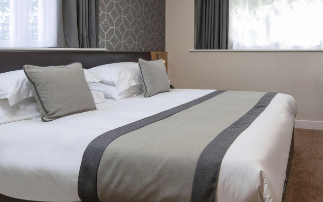 Best Western Northfields Ealing Hotel