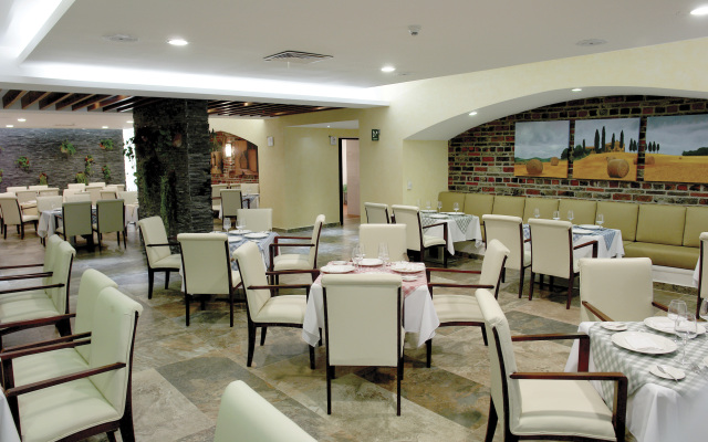 Azul Ixtapa Grand All Inclusive Suites & Spa