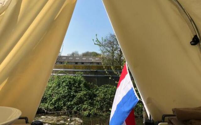 Bed and Breakfast de Ouwebeer