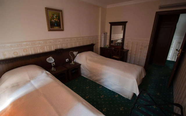 Amsterdam Airport Hotel Sofia