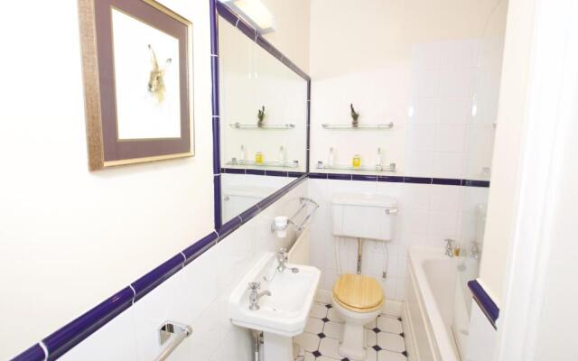Luxurious 2BR flat in Pimlico, near Warwick sq.