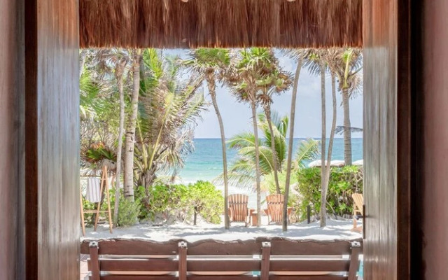 Anana Casa Cantarena Beachfront Meals Included
