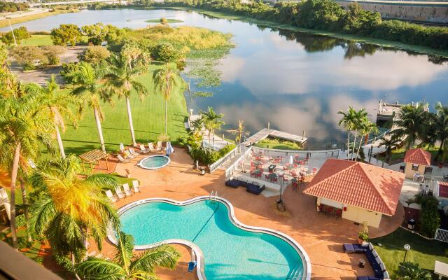 Hilton Palm Beach PBI