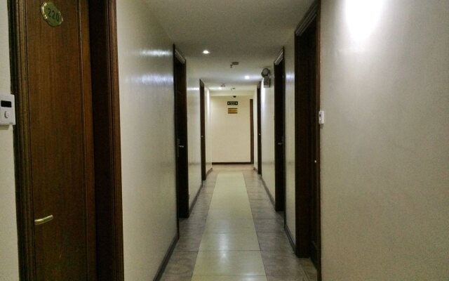 Cindy Kelly Hotel