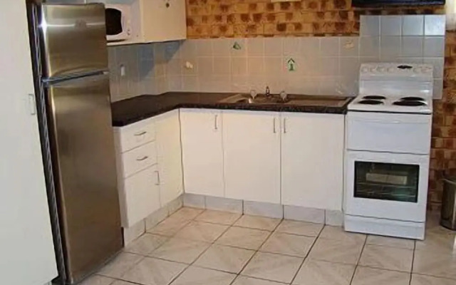 Noosa Yallambee Holiday Apartments
